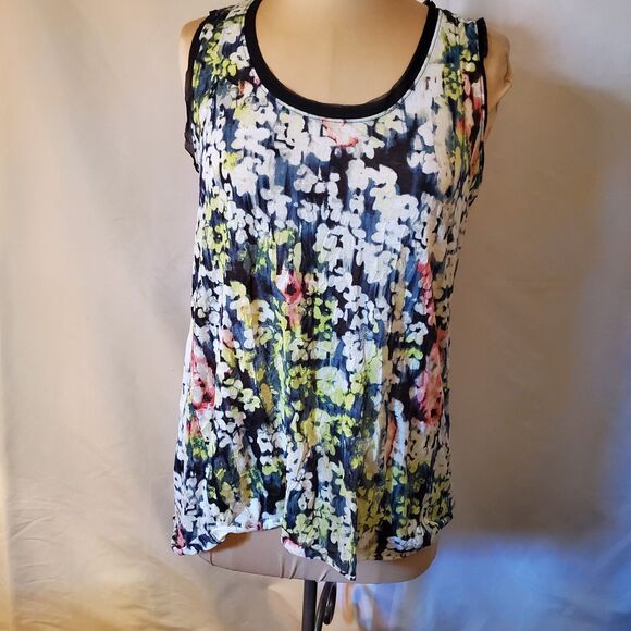 2 Vera Wang Simply Vera Tank Tops, Small - Picture 2 of 8